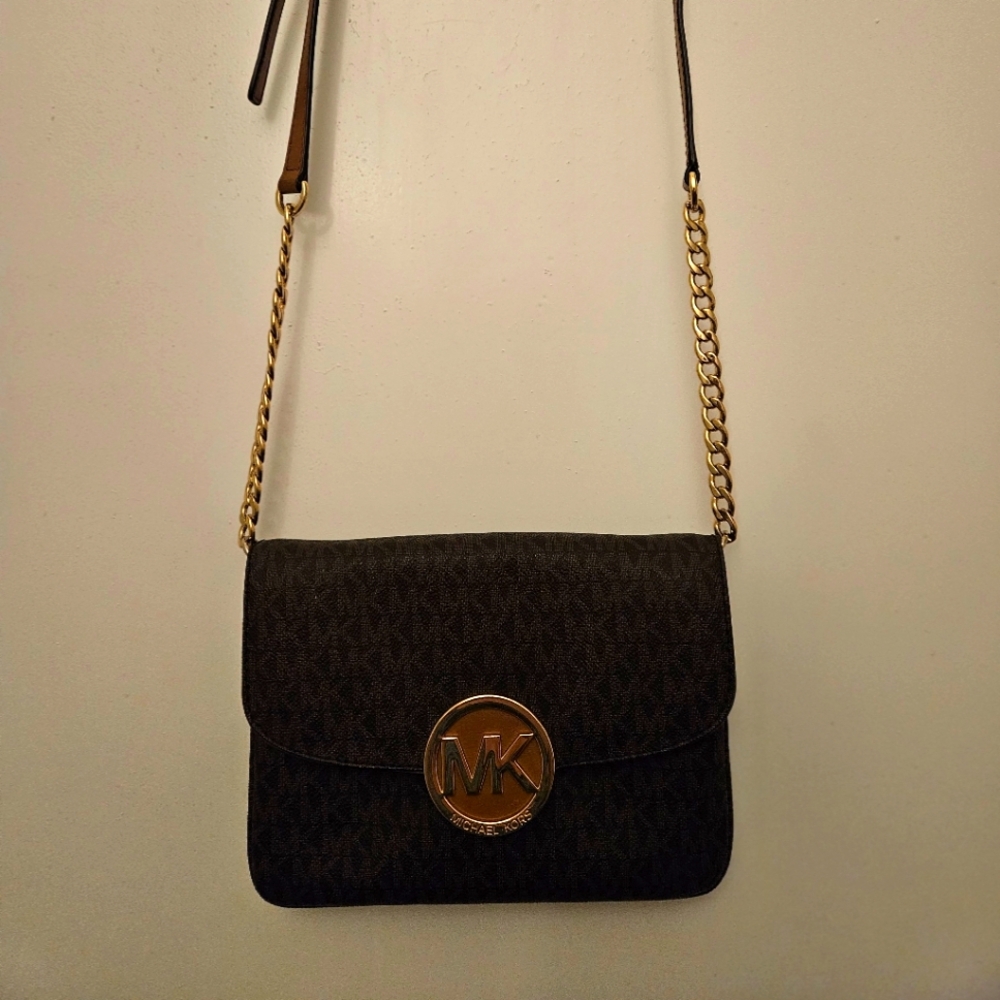 Michael Kors Crossbody Bag